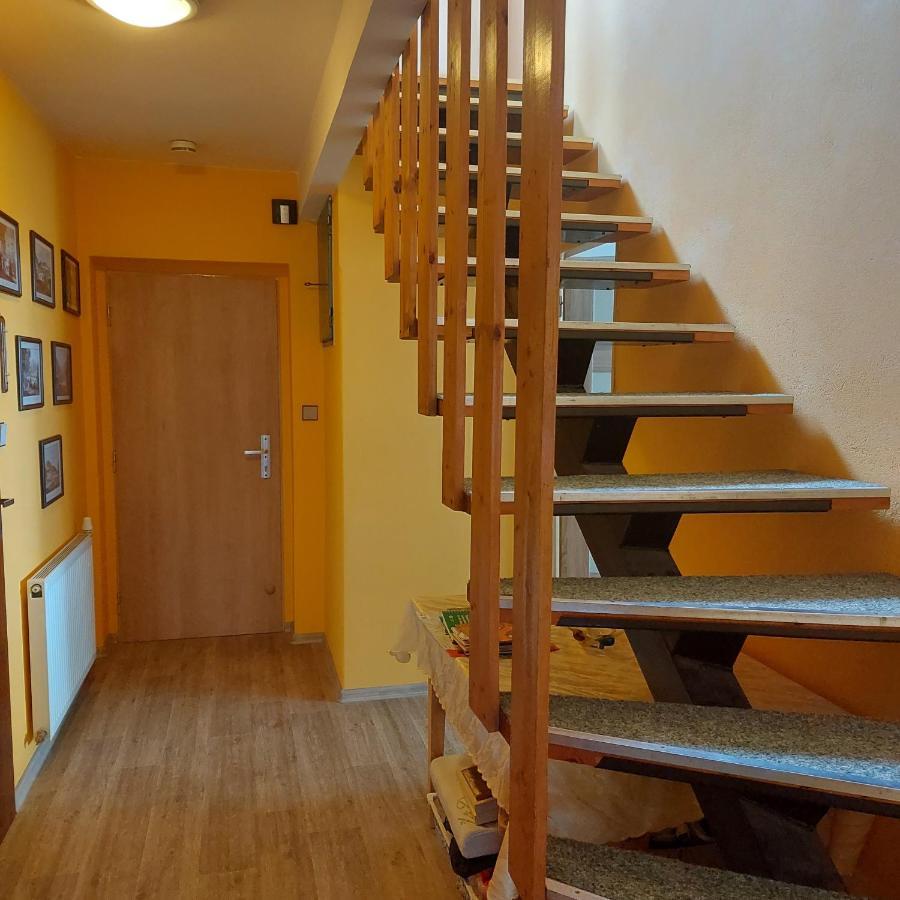 Kreativ Apartamento KLV Exterior foto